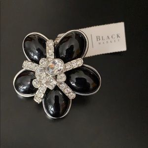 White House flower ring